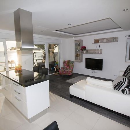 Apartment Mate Омиш Экстерьер фото